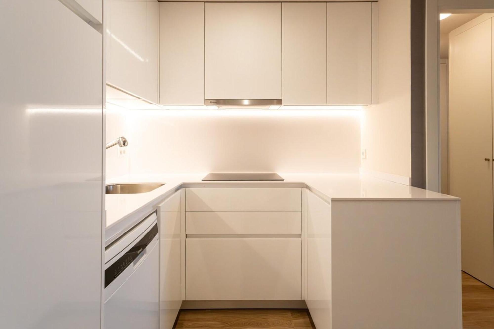 Apartamento Chic 1bd Flat Wsauna & Balcony Tetuan Madrid!