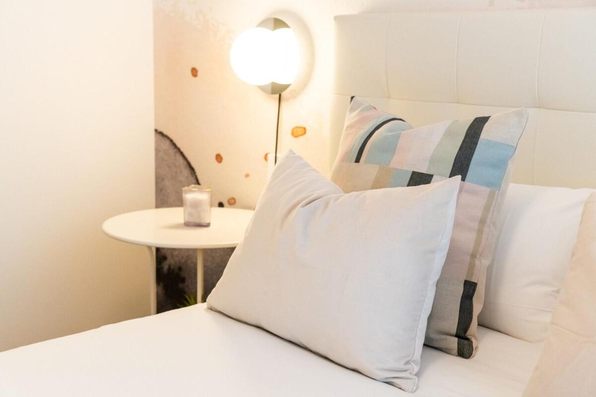 Chic 1bd Flat Wsauna & Balcony Tetuan Madrid! Apartamento