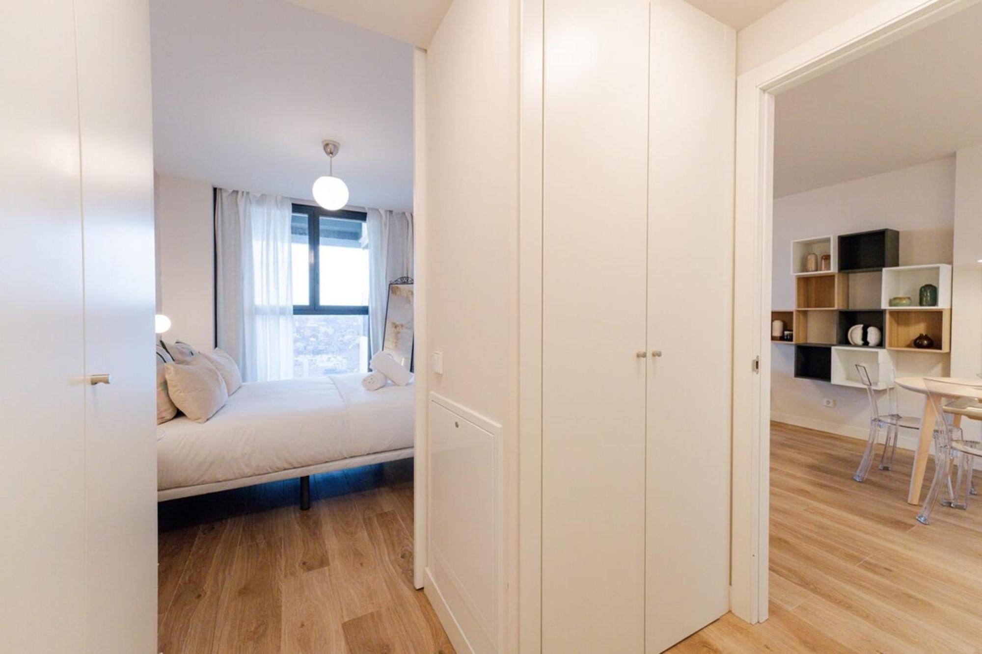 Chic 1bd Flat Wsauna & Balcony Tetuan Madrid! Madrid
