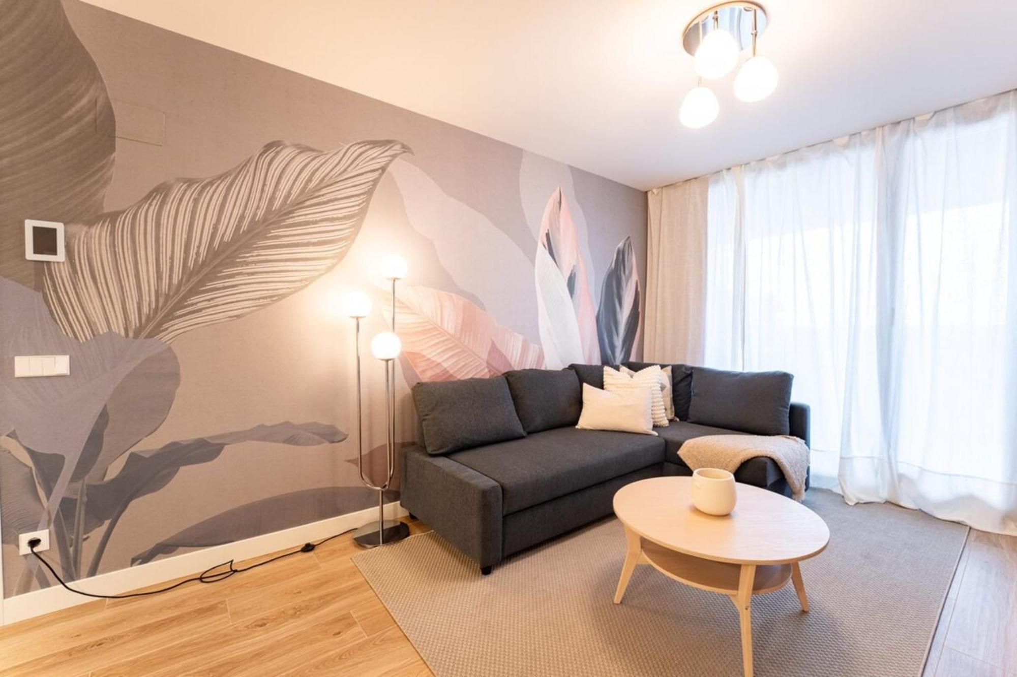 Chic 1bd Flat Wsauna & Balcony Tetuan Madrid! *