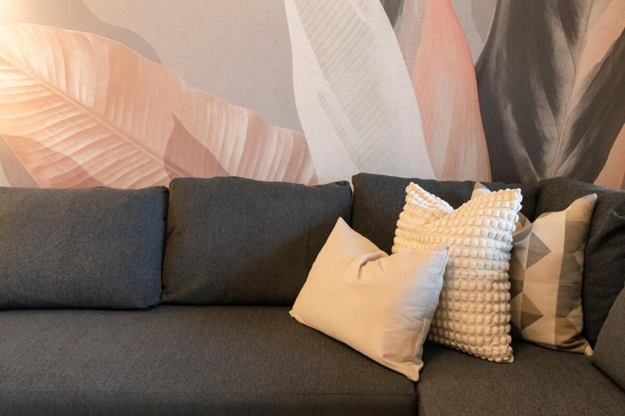 Chic 1bd Flat Wsauna & Balcony Tetuan Madrid! Apartamento